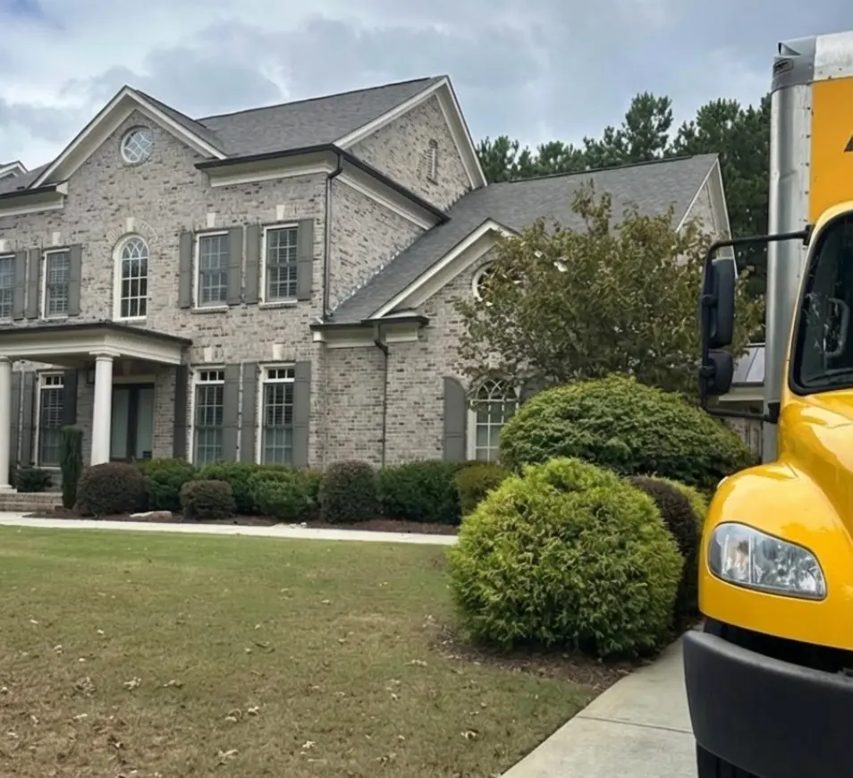 Professional movers arrived at clients home ready to move